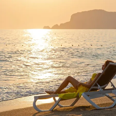Club Paradiso & Hotell Alanya